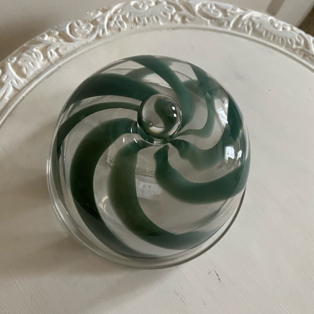 H&M MINI GLASS TRAY WITH DOME GREEN STRIPES